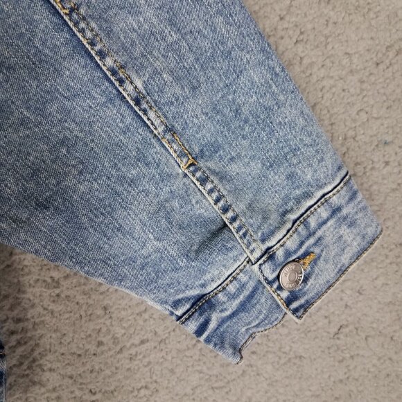NEW Avenue Jean Jacket Women's 26/ 28 Blue Embroidered Sequin Denim Button Up - Picture 7 of 13